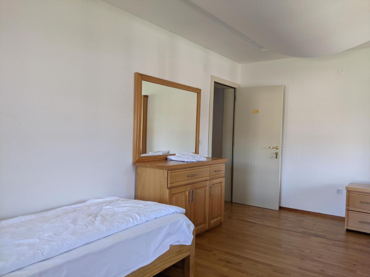Apartments & Restaurant Abas Plav Exterior photo